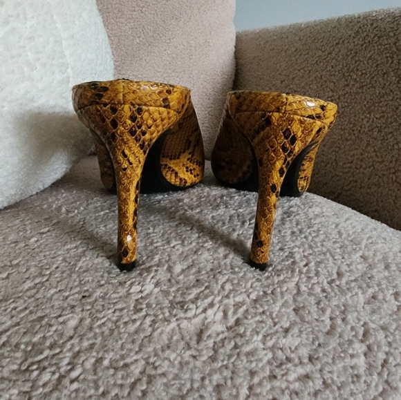 Mango Snakeskin Print Heels - Picture 3 of 4